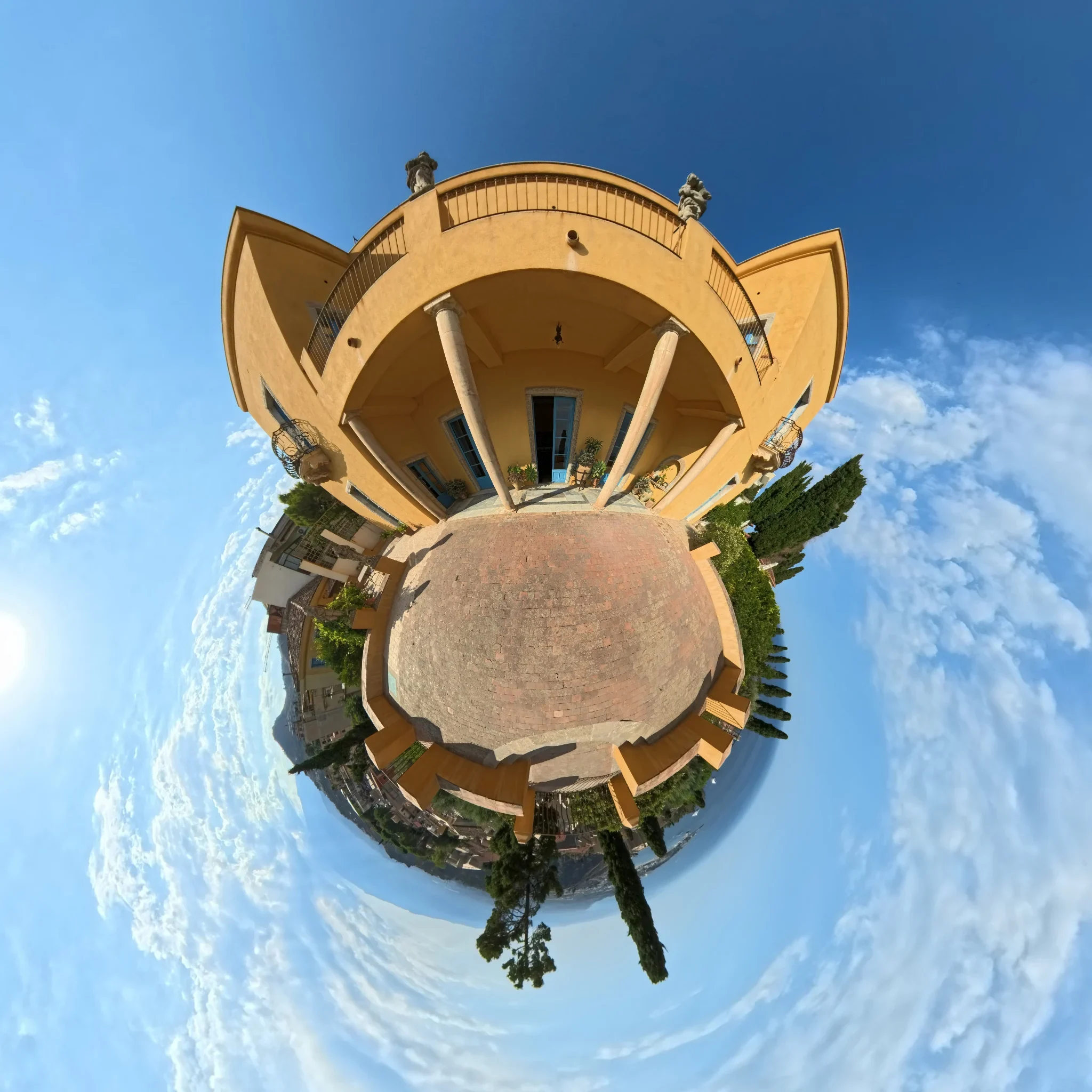 Tiny Planet di Casa Cuseni